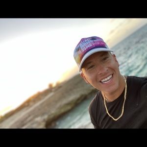 Meet your Posher, Shawn